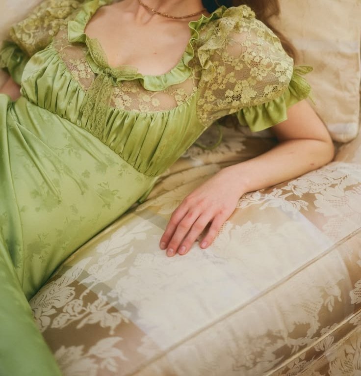 Monica 🍀 tweet media