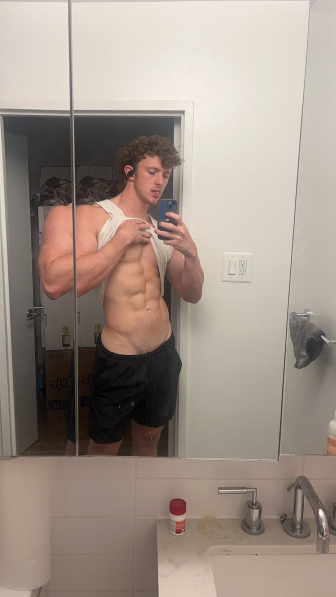 Danny tweet media