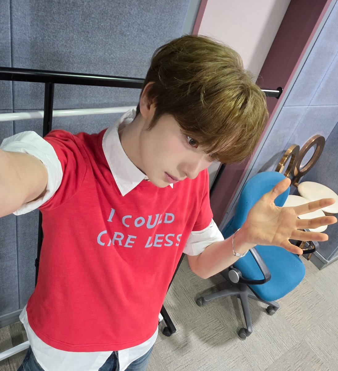 스콘이 tweet media