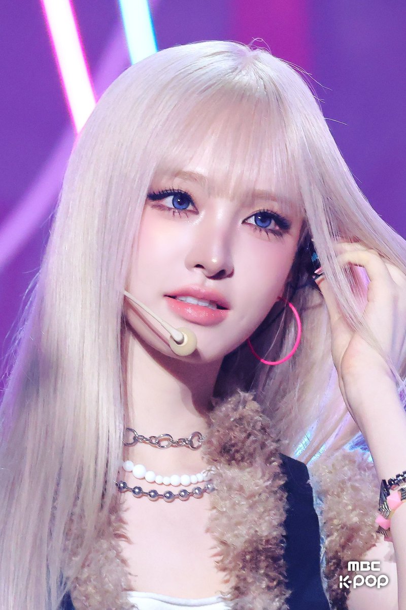 Liz༊*· ~ ˚Ant♡n tweet media