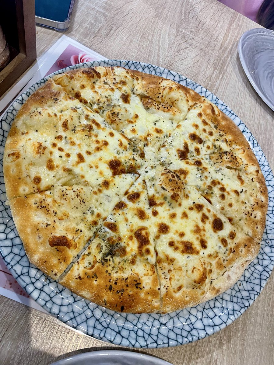 Magpiegirl1972's tweet image. Monday lunch date, italian food 😋 #lunch #italianfood #bayside
