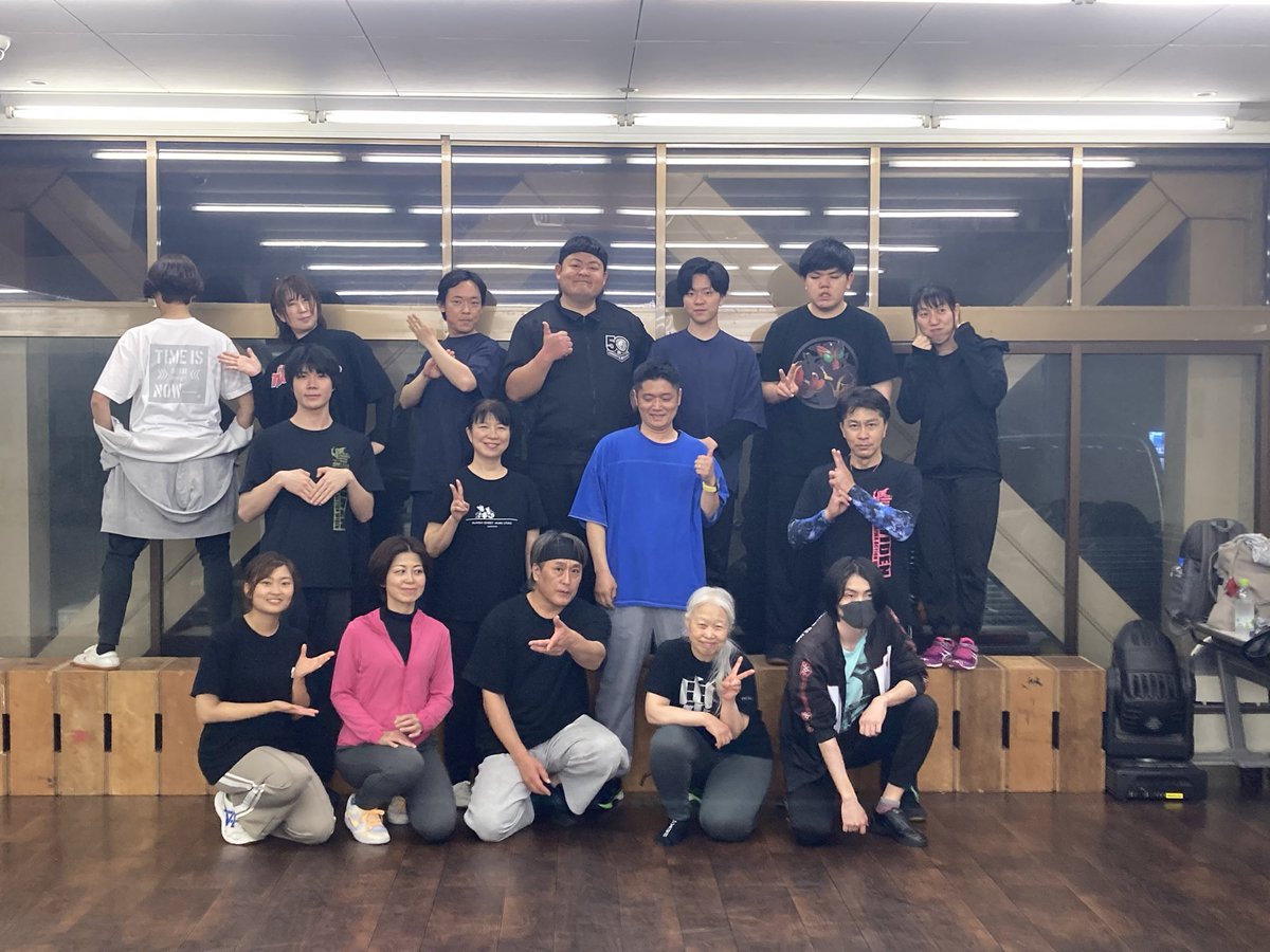 nishiki_int's tweet photo. 高岩成二&amp;WIDENアクションワークショップと高岩成二トークイベントにお越しいただきました皆様、ありがとうございました。
アクションワークショップの集合写真をお送りします。

宜しくお願い致します。 https://t.co/Kfp7KPKzX4