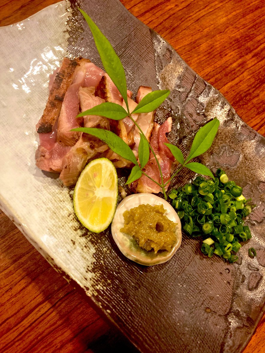 青藍 tweet media