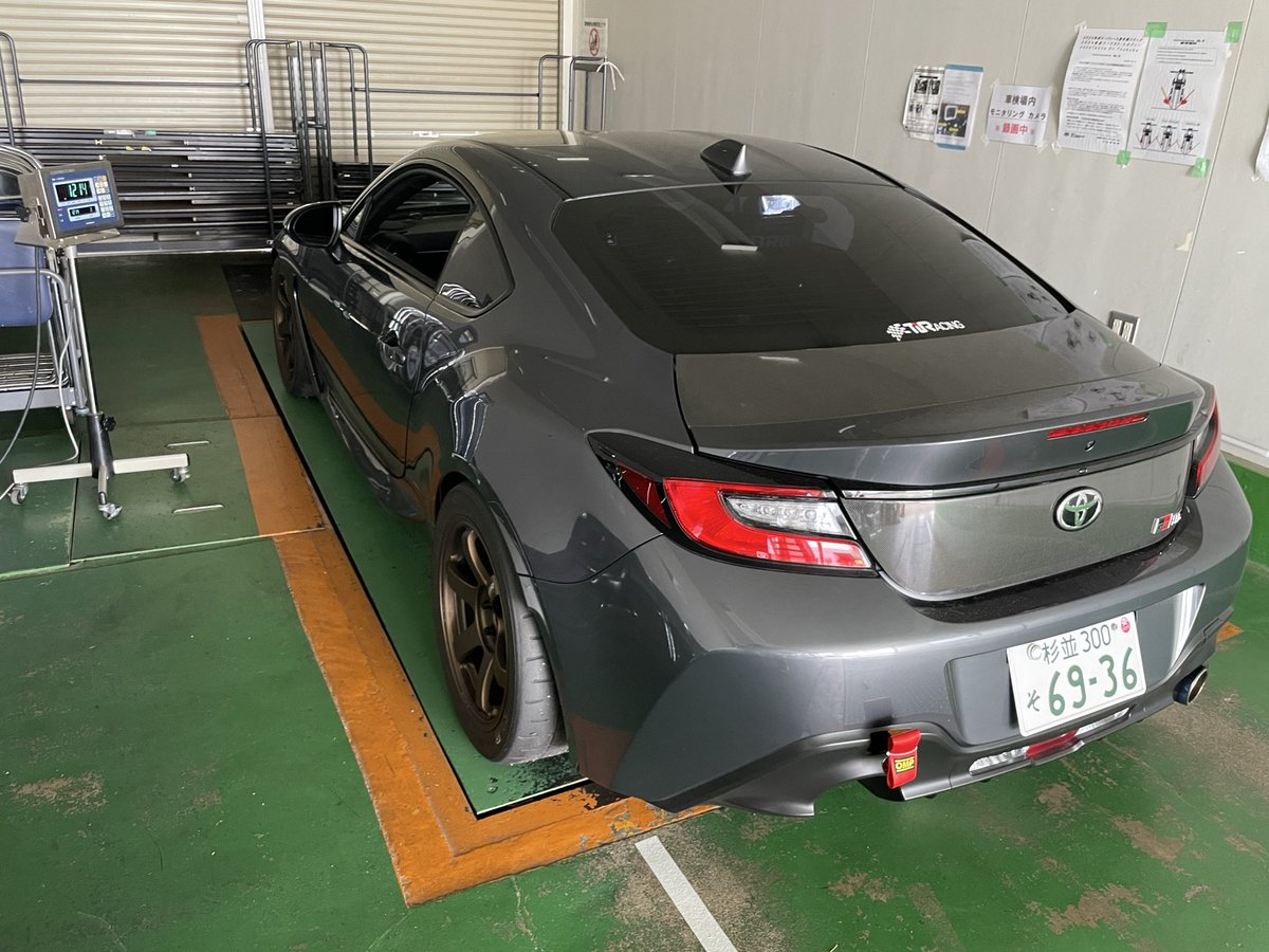青春アミー号 tweet media
