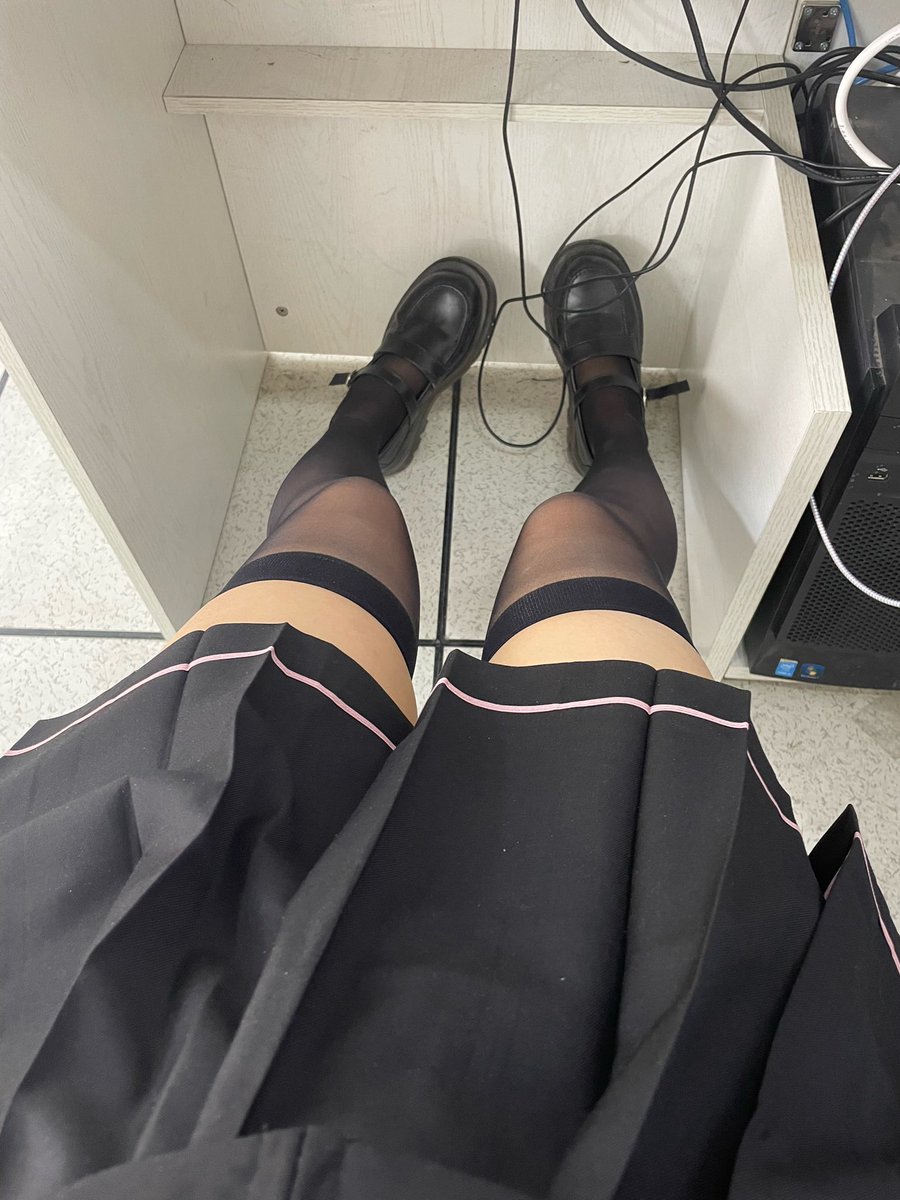 糖糖又被操了 tweet media