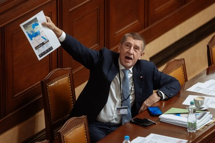 Petr Honzejk tweet media
