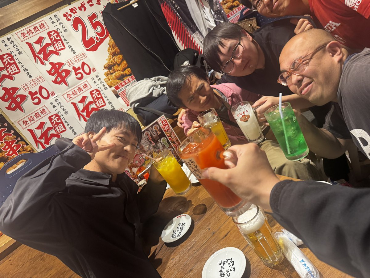 くま tweet media