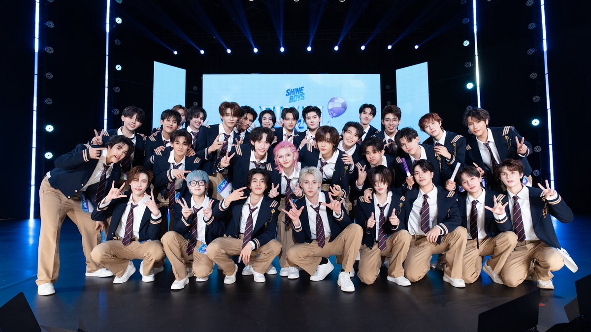 tostnw's tweet photo. #SHINEBOYS https://t.co/sD8ai0p4yW