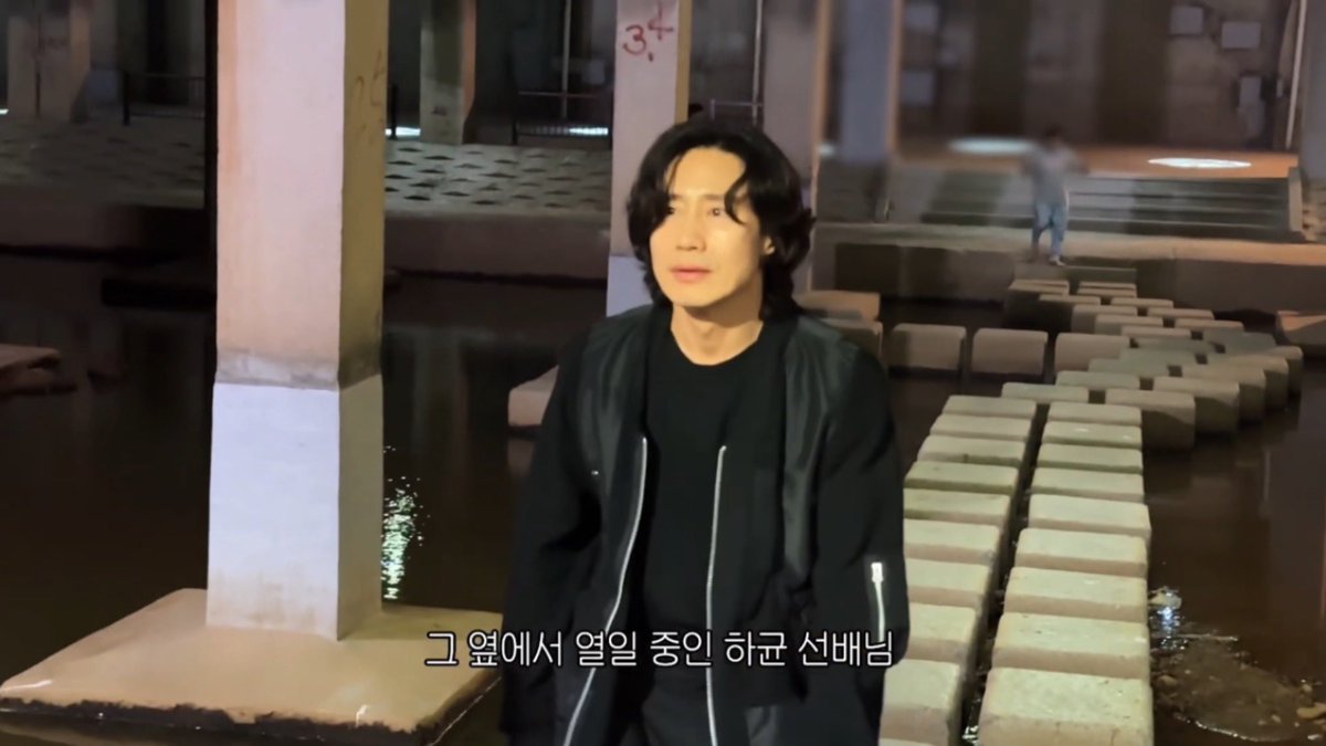 폐수 tweet media
