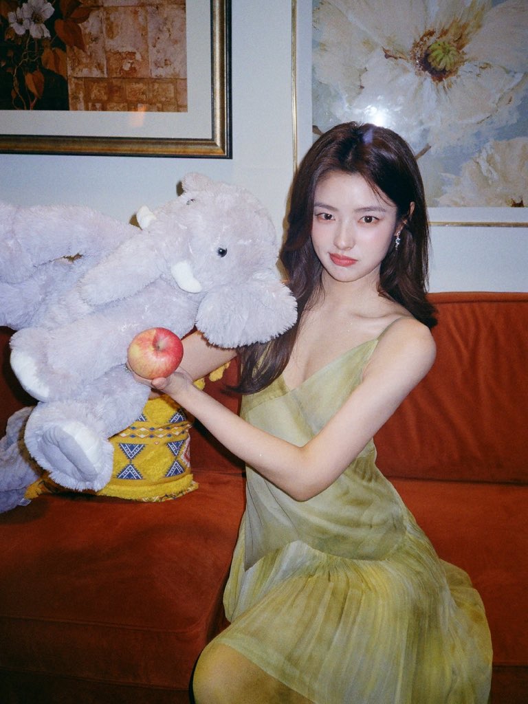xu ruohan 徐若晗 archive tweet media