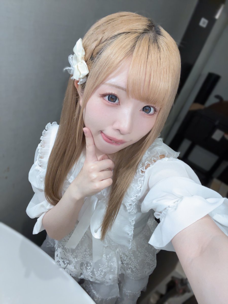 YUKINO@acro-A tweet media
