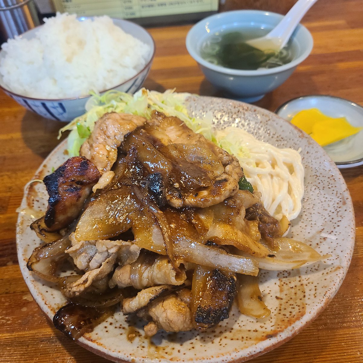 久々の長来！ 「生姜焼定食」 やっぱこれなんだよな❤️ #柏サポ街中華