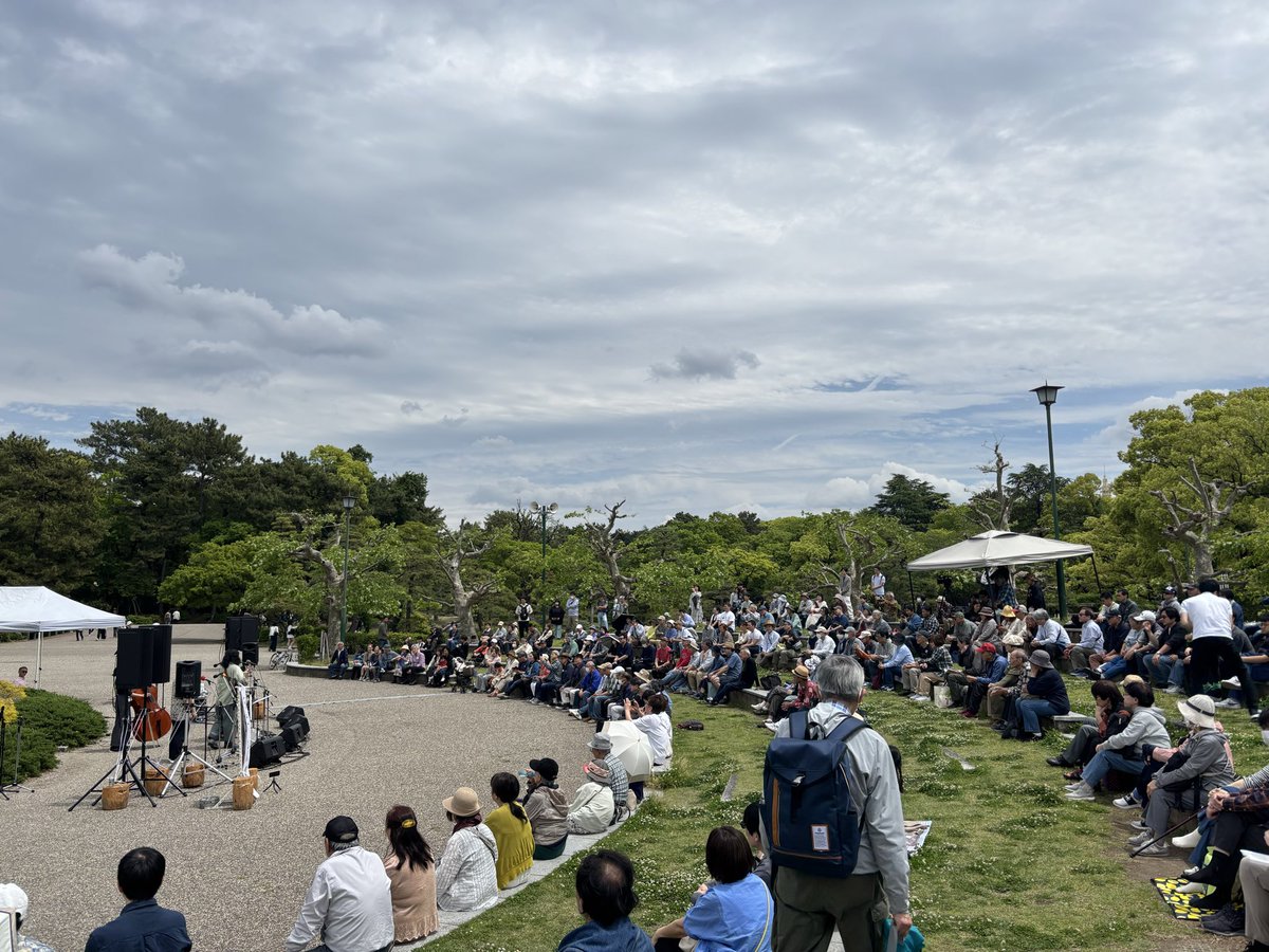 きつねのトンプソン tweet media