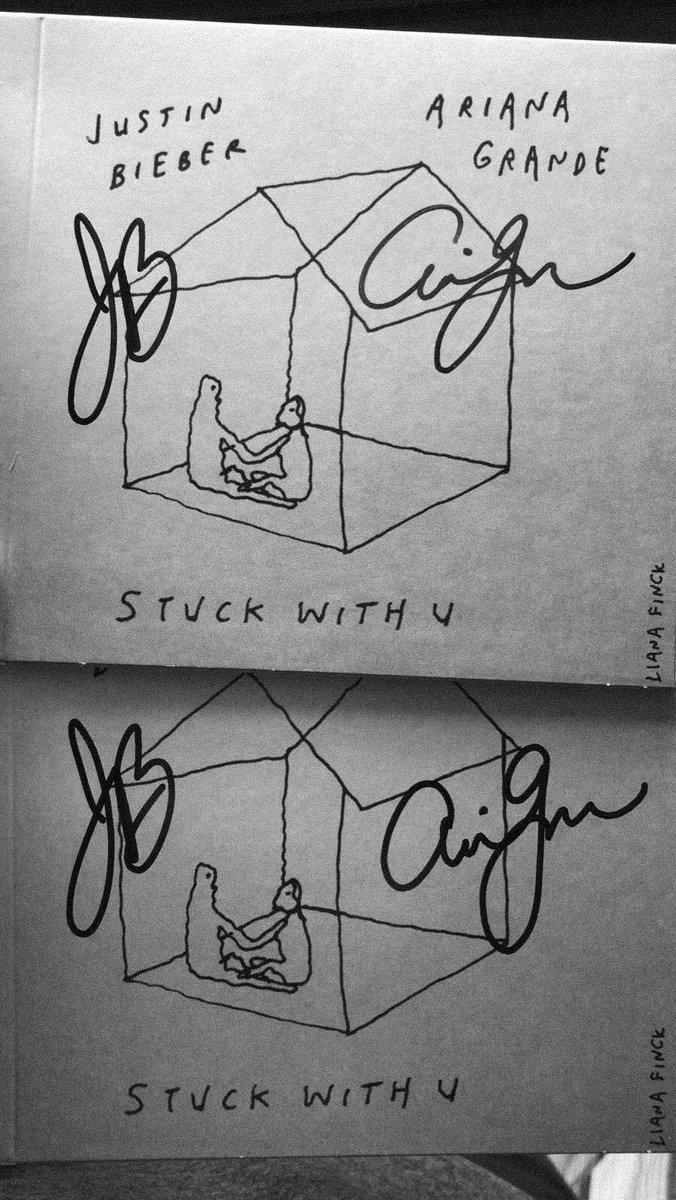 here’s my ari signed merch ♡