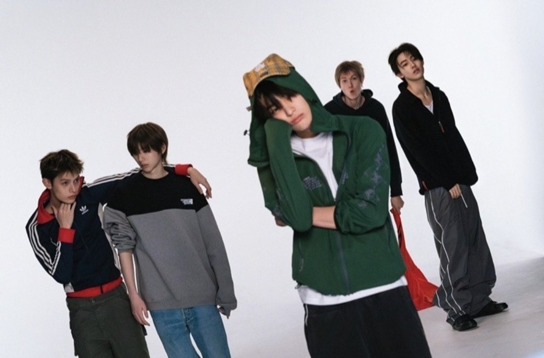 묘 tweet media