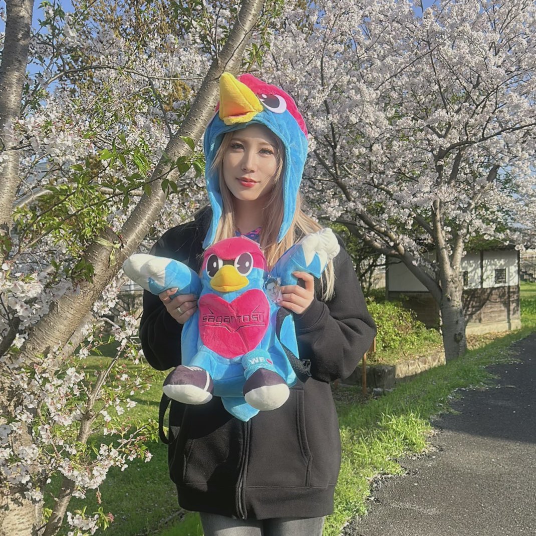 春月🌙🌸覇道拳の歌のお姐さん tweet media