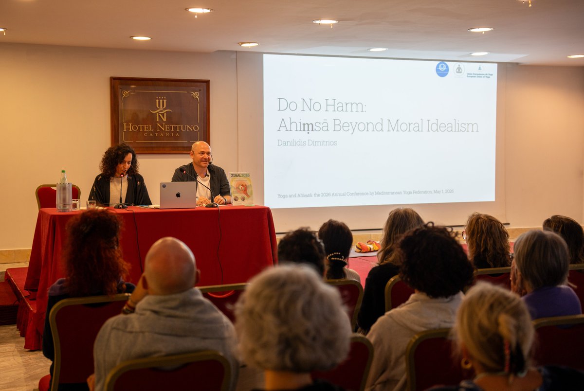 Danilidis_D's tweet photo. Ahiṃsā Beyond Moral Idealism - lecture delivered at the Yoga Conference of YFM in Catania, Sicily. 

My sincere thanks to president, Wanda Vanni, for the invitation - and for creating a space where yoga can still be discussed as something deeper than comforting clichés.

#yoga https://t.co/yqVzwD4Dw8