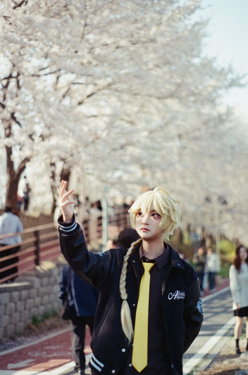 링링 tweet media