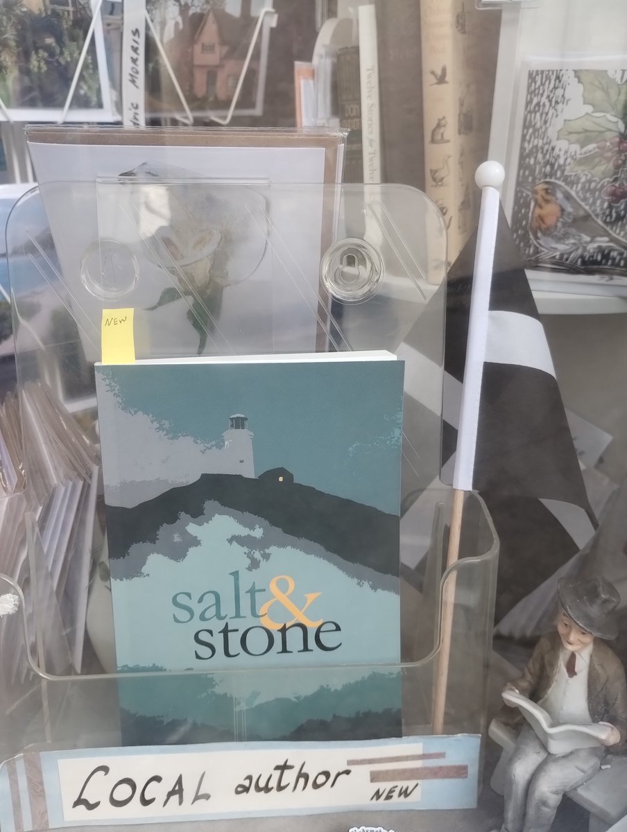 KatrinaRotgalve's tweet image. Good morning my gathered-stones-bathing-in-salty-seas-whilst-bluebells-are-ringing-for-brunch, how are you? West Looe Bookshop is open till 5pm today,come for a marvelous short story #book from @HermitagePress , even a story about #looe by Paul Taylor-McCartney #bookshop #cornish