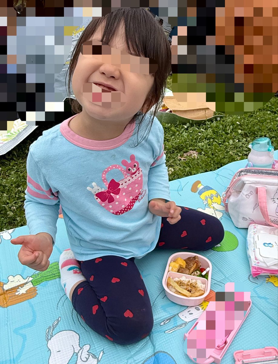 ContaMikanHOUSE's tweet photo. 本日はアンパンマンショーへ🐯🐍
ちびタイガーはご満悦👧ちびヘビ君はひたすらご飯を食べていました🍚🫣 https://t.co/MfdTKhhQ5f