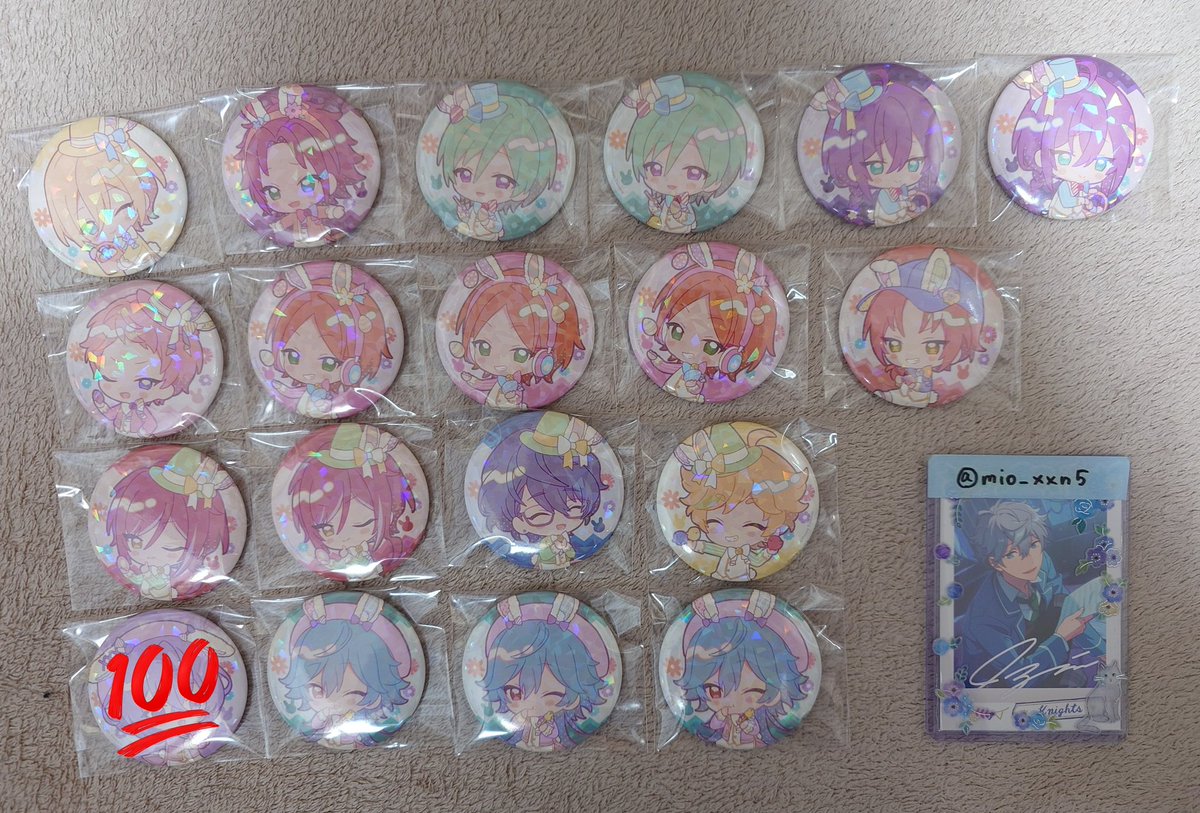 mio_xxn5's tweet photo. 【交換/譲渡】あんスタ　アニカフェ　缶バッジ　アクスタ

譲)缶バッジ→夏目　つむぎ　宙　マヨイ　巽　レオ　宗　ひなた　ライカ　真緒　英智　
　アクスタ→ジュイス　藍良　マヨイ　宗　

求)缶バッジ→凛月　定価+送料
アクスタ→定価+送料

ジュイスは他含むお取引優先
郵送でのお取引 https://t.co/3zsmUlgU4s