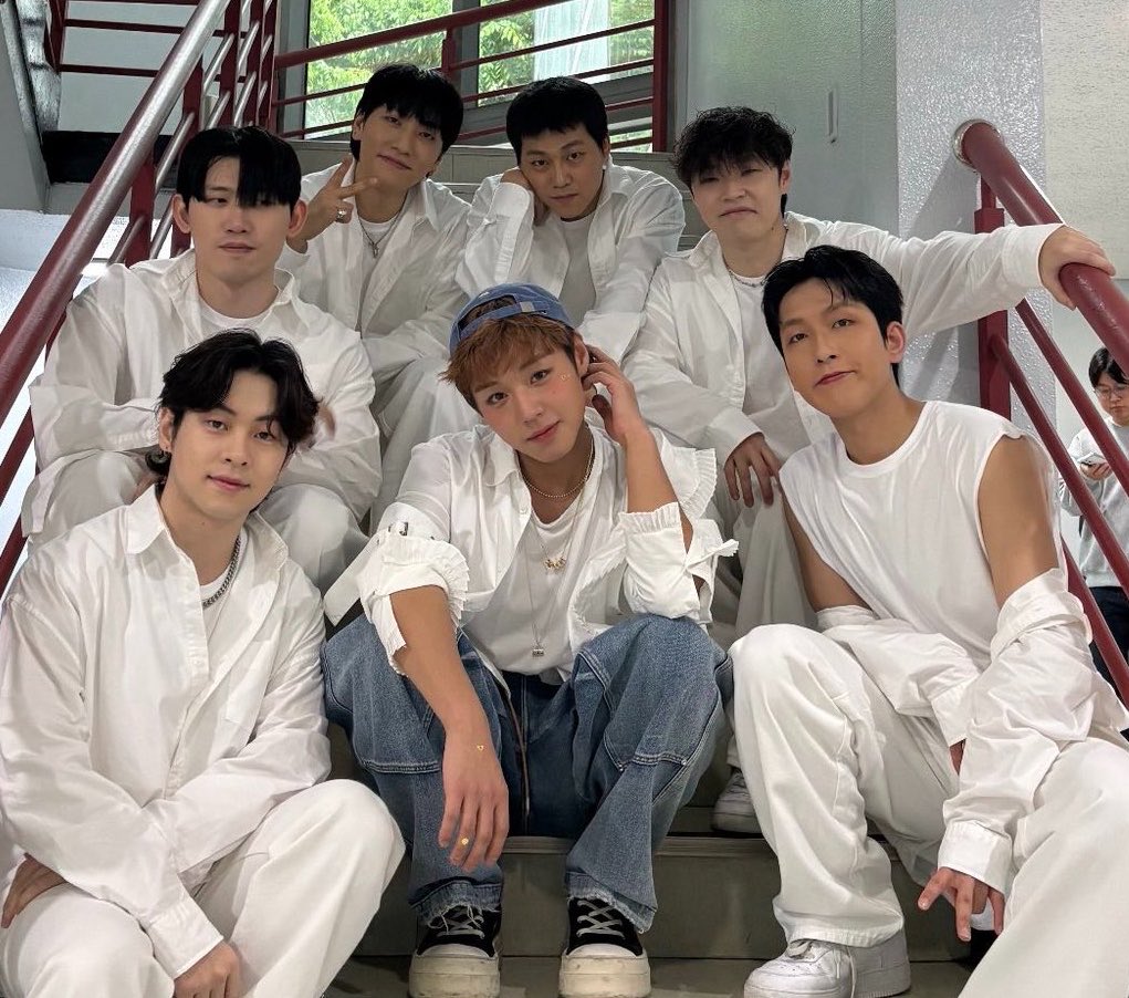 윙디디 ໒꒱⋆꙳ tweet media