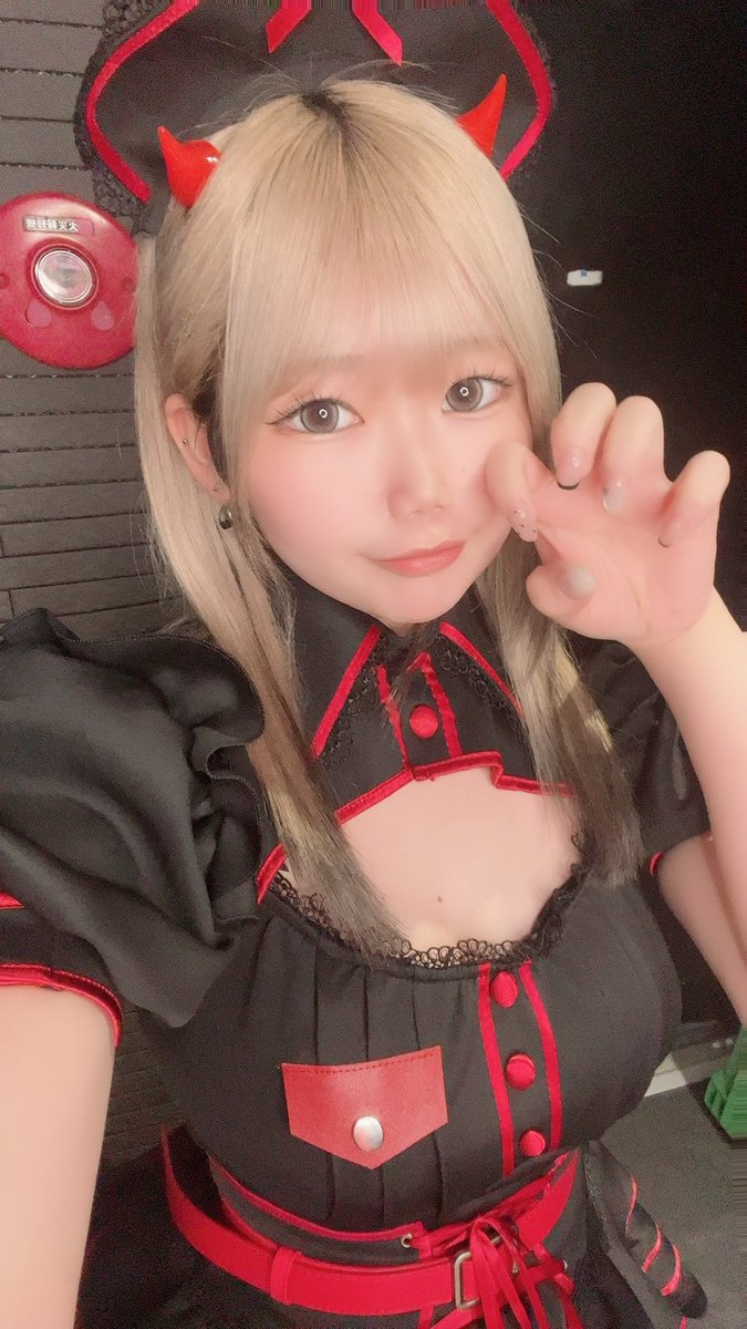 あい tweet media