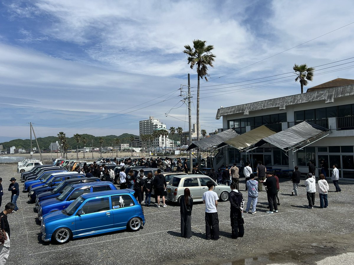 内海東浜駐車場/ East End Blue tweet media