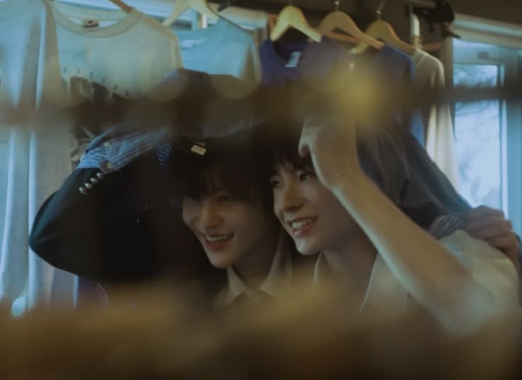 minjaenthu's tweet photo. kosan enjo the series:
↳ a hwakye/kyehwa tweet au slight yusion/yutsyon &amp; doshin/donit

cw// brondong saru, jorok, profanities https://t.co/8HsxLrzQ3q