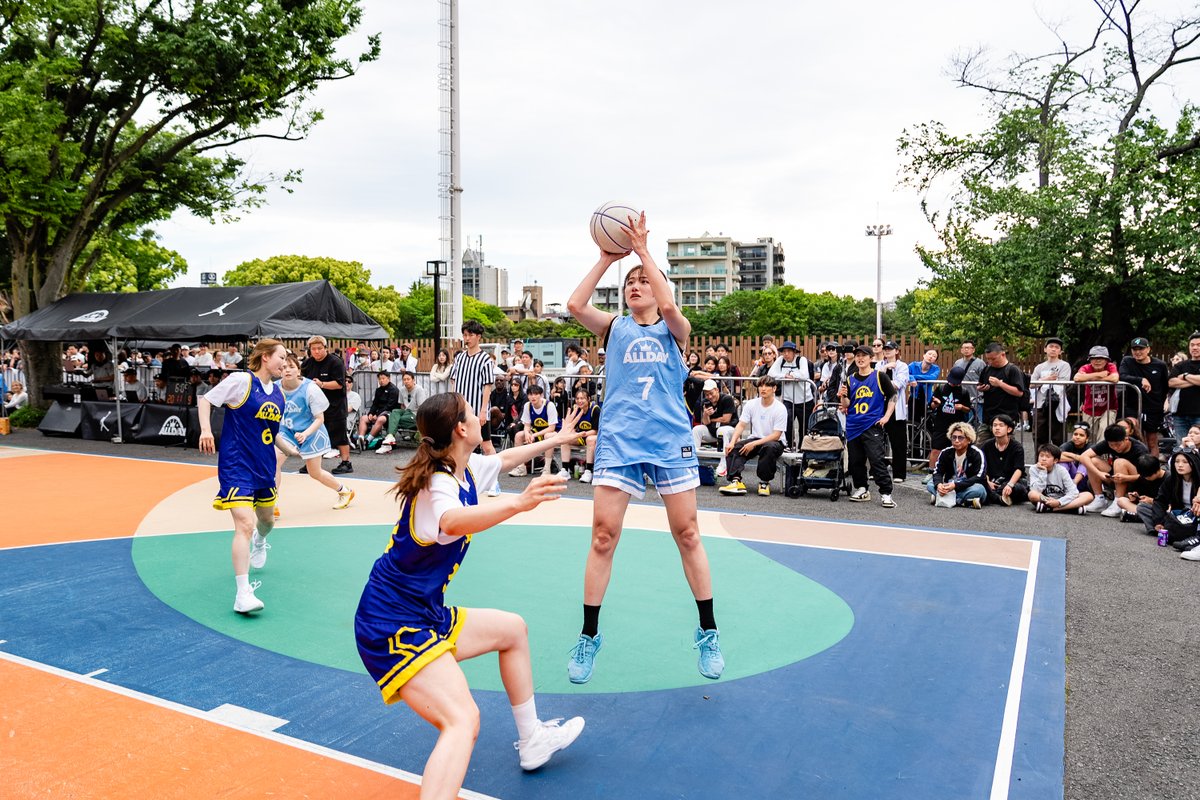 ALLDAYMAG's tweet photo. ALLDAY SPRING 2026 DAY3
Women’s Finals
LiiiNY 27🆚14  XD
#ALLDAY #alldaybasketball #ALLDAYSPRING2026
#YOYOGIPARKPLAYGROUND #PICKUPPLAYGROUND #SUPPORTEDBYJORDAN #TOKYO23 https://t.co/dTvE76IBzy
