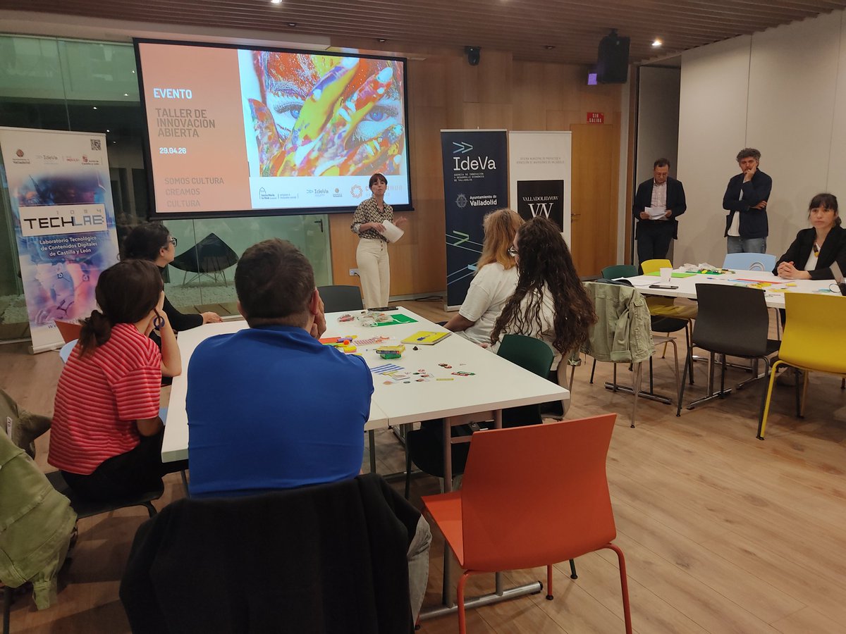 AreaEmpleoFSMLR's tweet image. #CulturHUB📍#Valladolid ha celebrado un Taller de Innovación Abierta en IdeVa, un encuentro donde profesionales y proyectos culturales han trabajado juntos para dar respuesta a un gran reto: hacer la #cultura más accesible, cercana y relevante 🫱🏽‍🫲🏽

areaempleofsmlr.es/2026/05/04/cul…