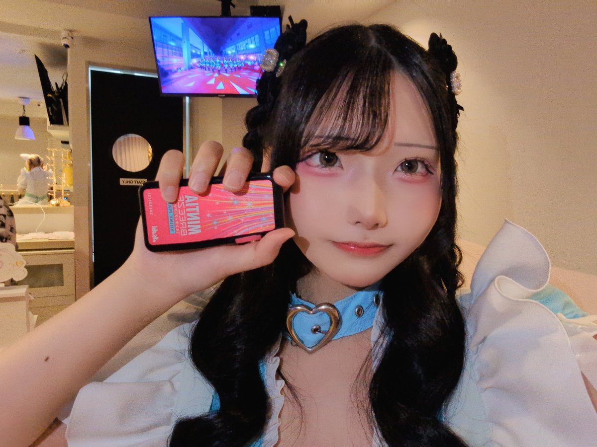 しろ³ tweet media