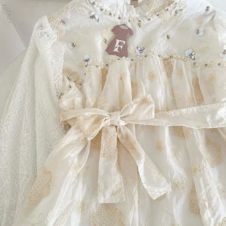 akubiruu2's tweet photo. Lace blouse belle 
🖇 https://t.co/H6jDOaJ1Ph https://t.co/hosEYJbcoU