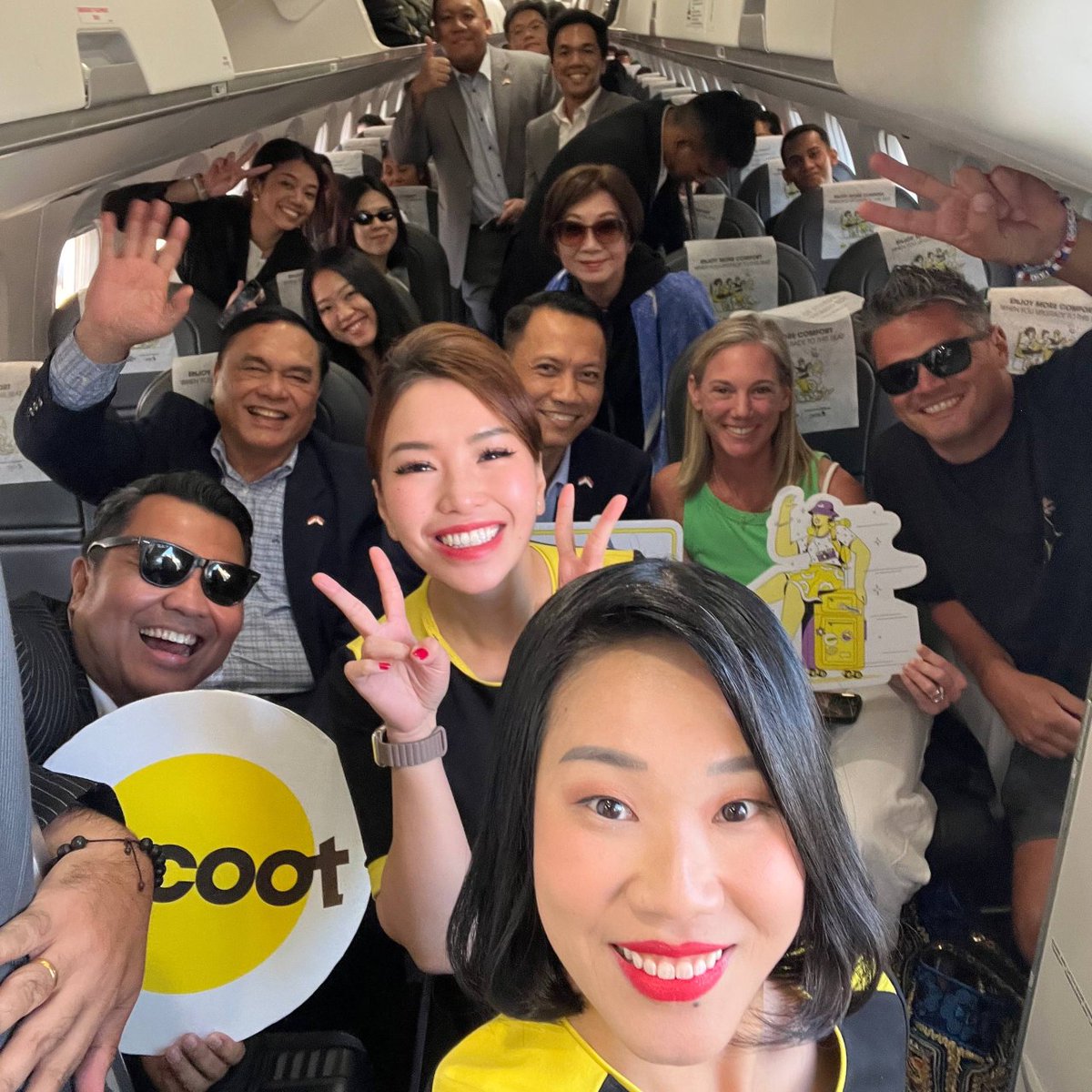 flyscoot's tweet photo. We just arrived in Belitung, where you can get up close to crystal-clear waters, iconic granite rock formations. Ready to explore? ✈️

#FlyScoot #NewDestination #InauguralFlight #Belitung https://t.co/Mspr0kimme