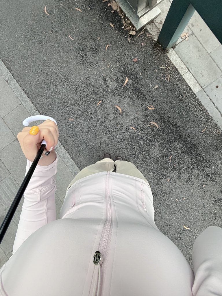 请给我一片海的湛蓝 tweet media