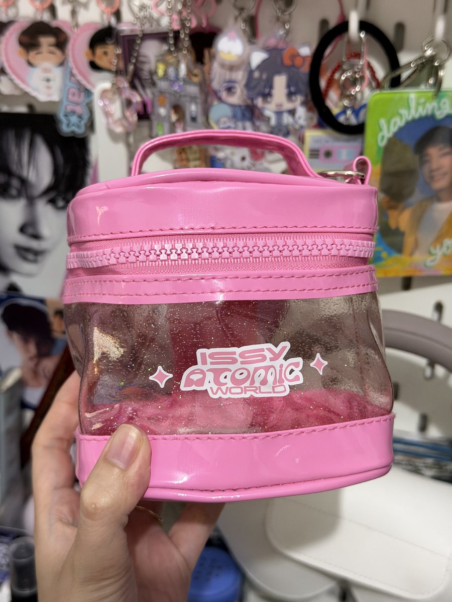 elle 𖧷 is seeing svt 🩵 tweet media