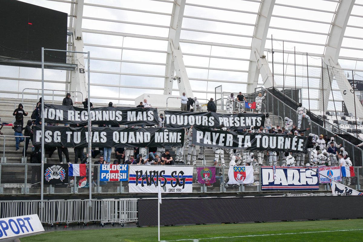 Parisiens & Supporters tweet media