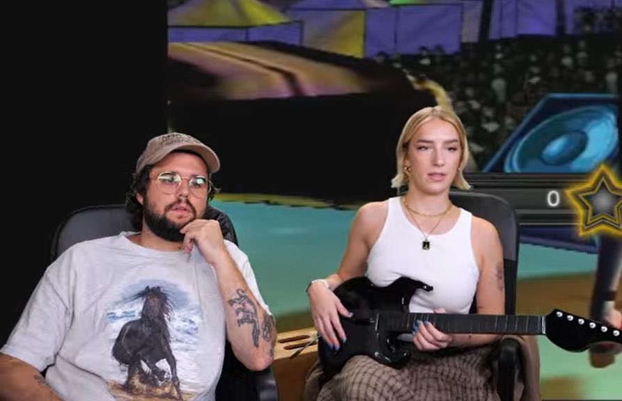 daily spourtney! tweet media