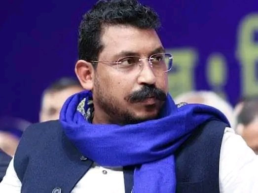 priyanshu__63's tweet photo. Tamil Nadu में Actor Vijay की जीत से एक बात तो निश्चित हो चुकी है कि राजनीति में कोई स्थापित नहीं और कोई नौसिखिया नहीं, जनता जिसे चाहे उसे शासन सौंप सकती है

एक्टर विजय की जीत यूपी में @BhimArmyChief चन्द्रशेखर आजाद व उनके कार्यकर्ताओं में एक नया उत्साह भरेगी और संघर्ष के लिए प्रेरित भी करेगी

2027 का यूपी चुनाव में भी बड़े स्तर पर राजनीतिक उलटफेर संभव हैं। Chief Minister की यह रेस दिलचस्प होने वाली है...!!

#electionresult2026