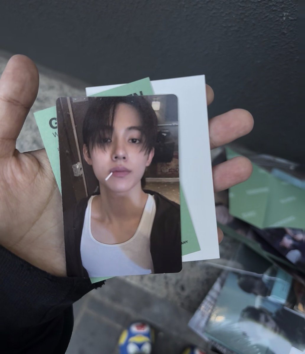 현이✮ tweet media