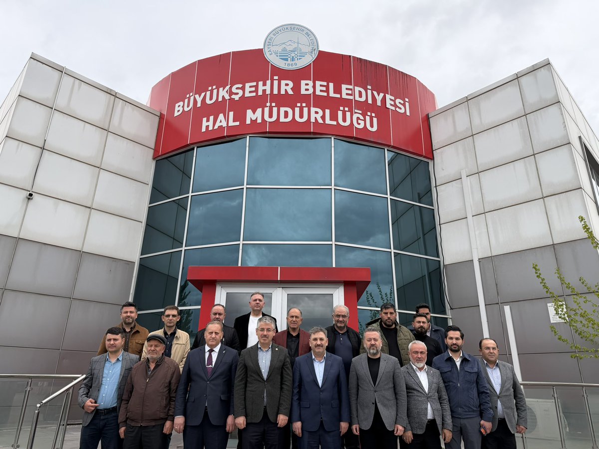 Gündemimiz sebze ve meyve fiyatları; adresimiz Kayseri Hal Kompleksi.

<a href="/RTErdogan/">Recep Tayyip Erdoğan</a> <a href="/abuyukgumus/">Ahmet Büyükgümüş</a> <a href="/SelcukMelekogl1/">Selcuk Melekoglu</a> <a href="/akkocasinan38/">AK Parti Kocasinan İlçe Başkanlığı 🇹🇷</a> 
#KayserininHerYerindeyiz