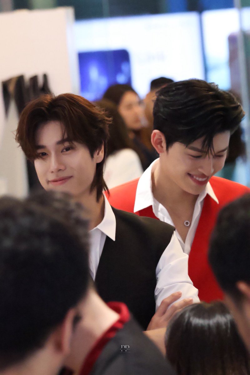 PondPhuwin Official Thailand (DoubleP) tweet media