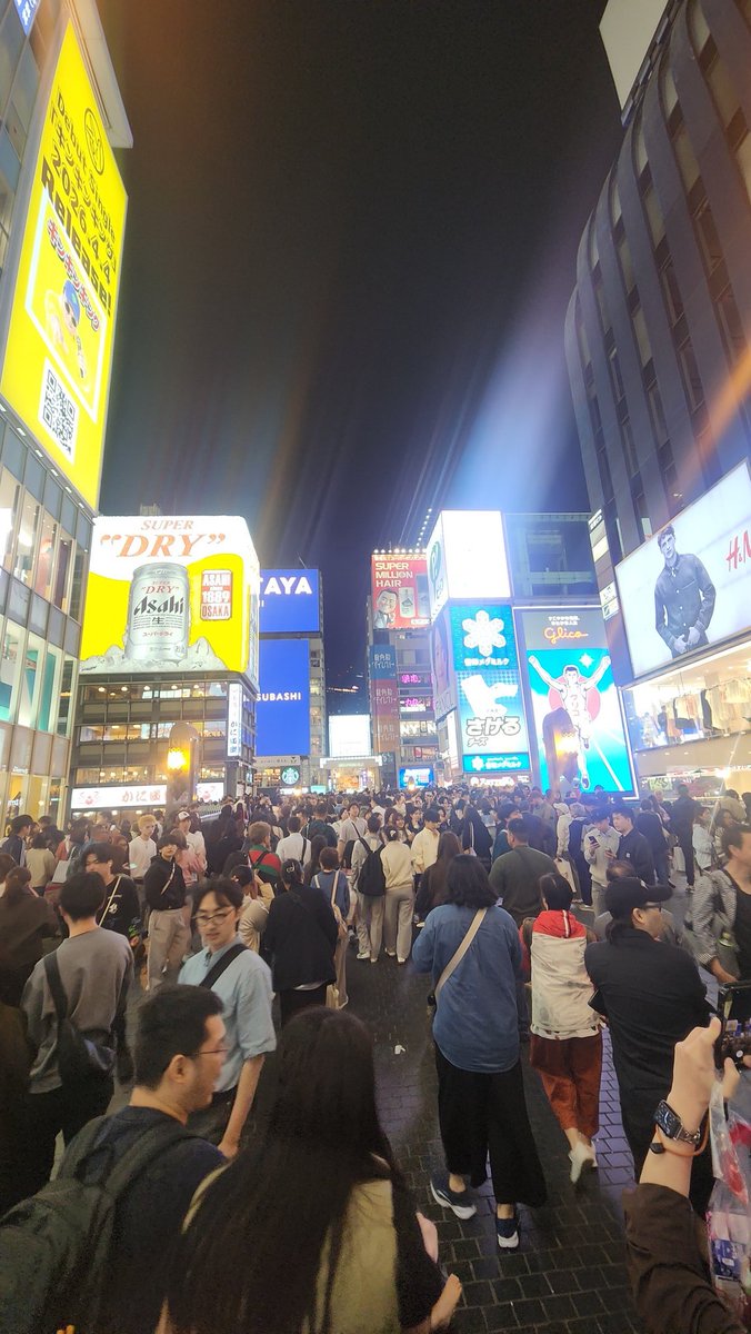take(テイク) tweet media