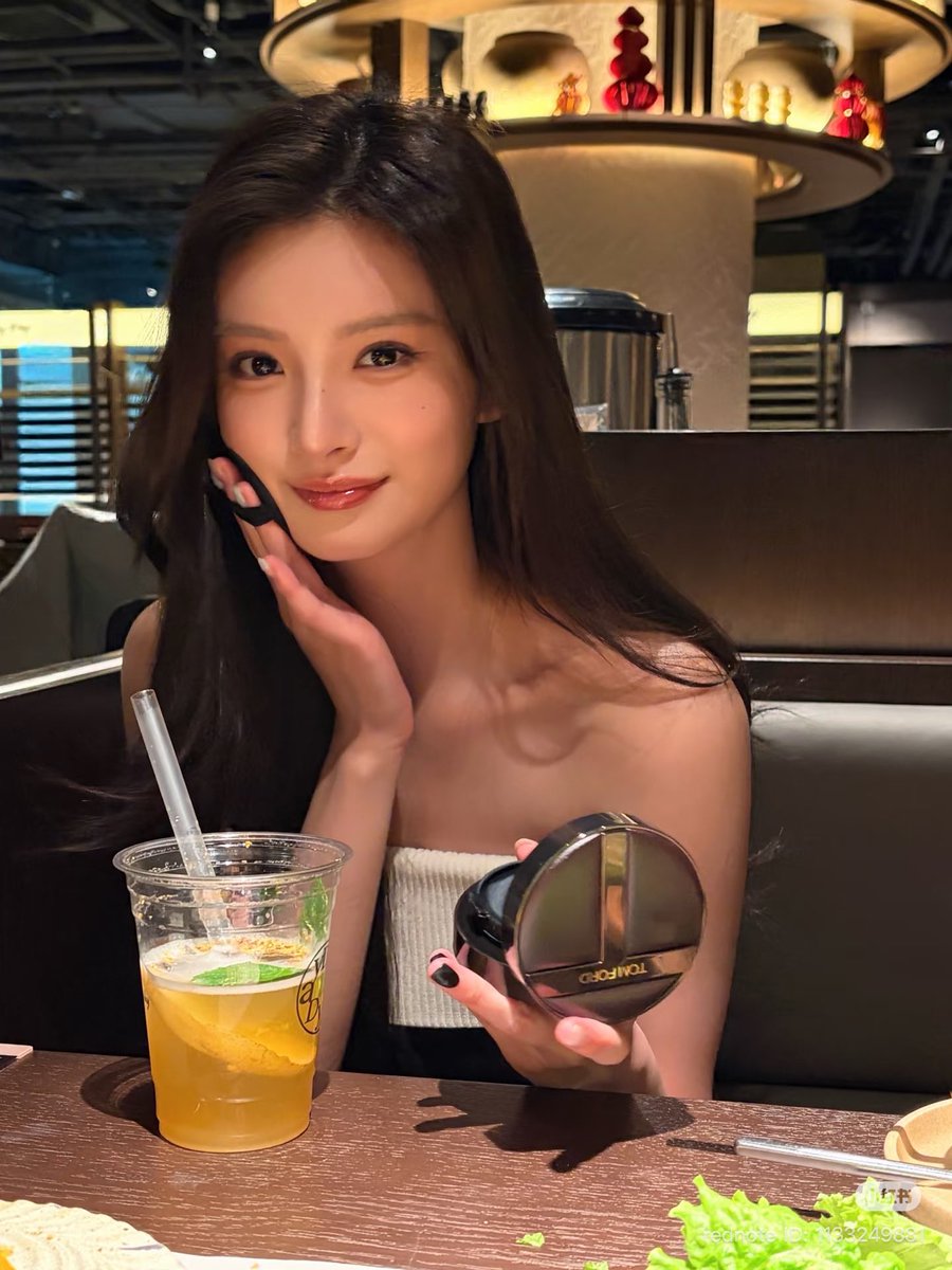 yiren pics tweet media