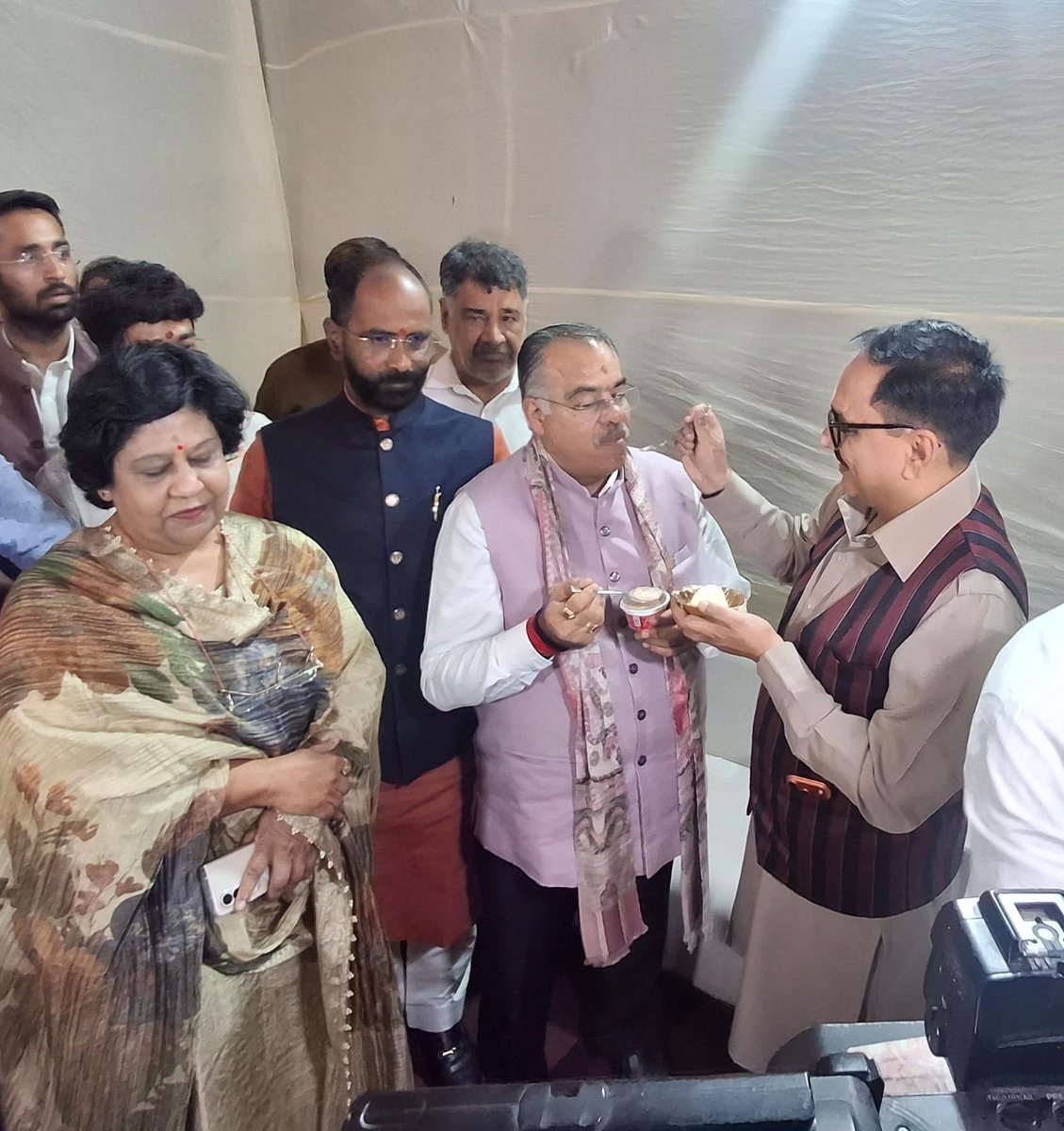 Virendraa Sachdeva tweet media