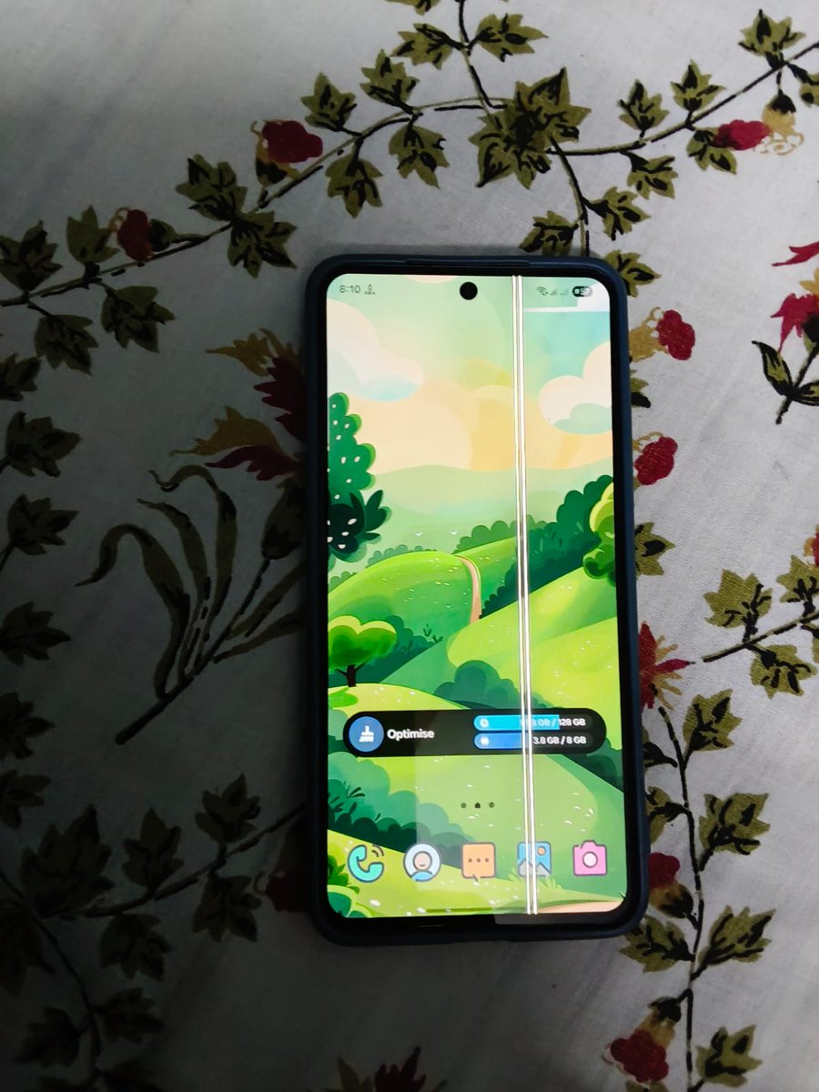 BSayan86409's tweet image. Love for screens? Then why so many green line issues? A premium brand shouldn’t sell defective displays and then charge ₹10K+ to fix them. This is unfair to loyal customers.
@Samsung @SamsungKorea @SamsungMobile @SamsungMobileUS @SamsungNewsIN 
#GreenLine #S21FE #FixThis