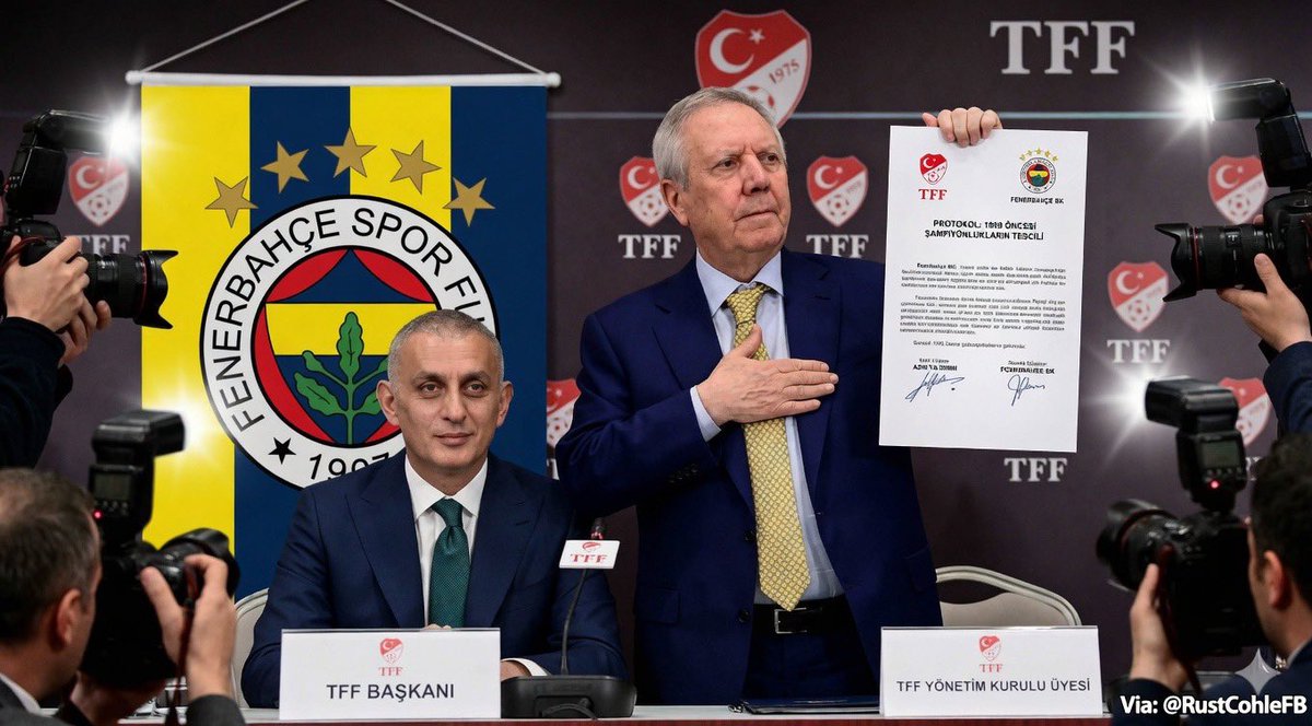 RustCohleFener tweet media