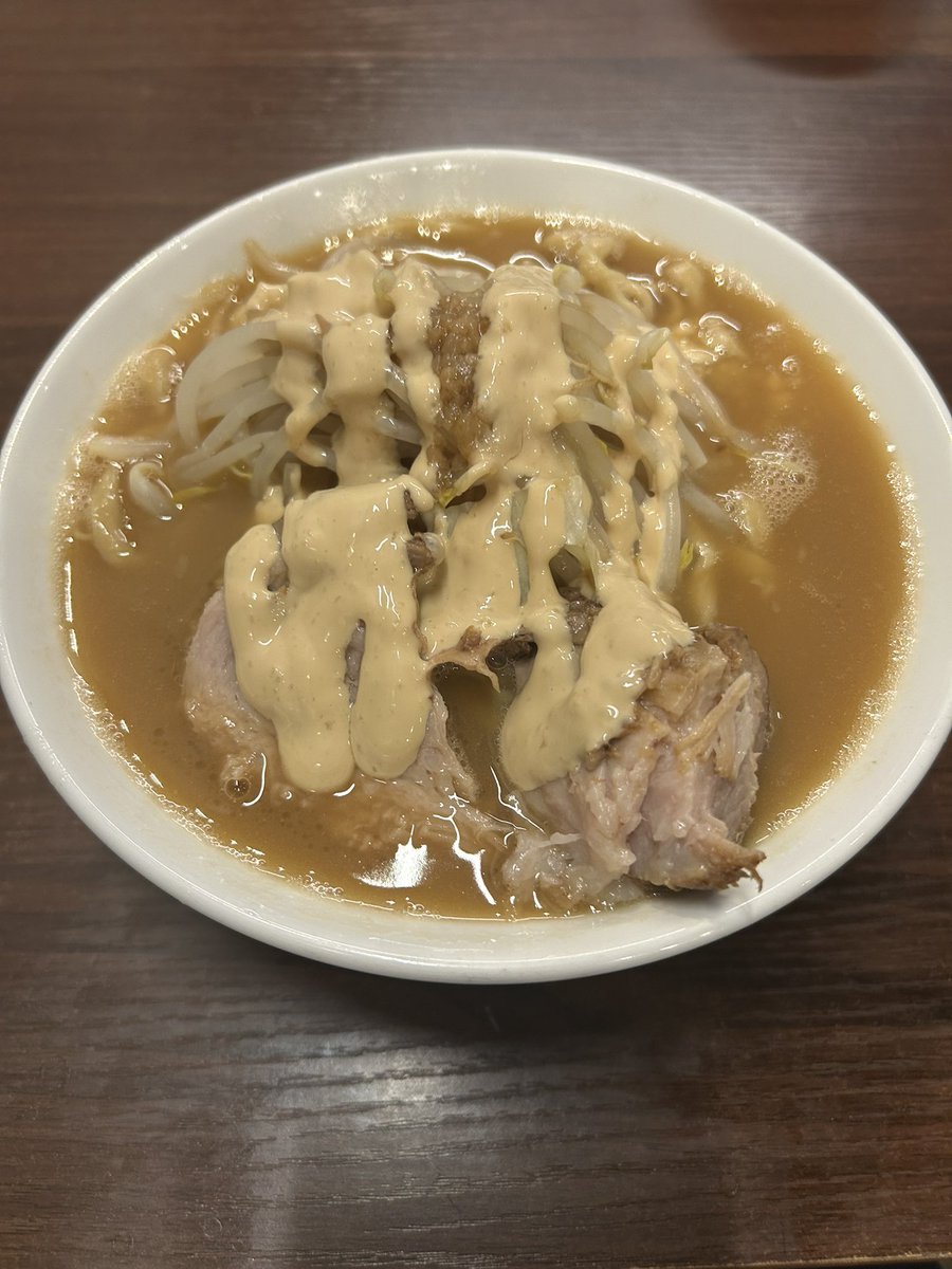 な tweet media