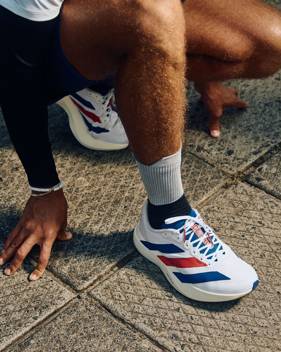 IntersportSLO's tweet image. Občuti hitrost, izberi adidas Adizero EVO Sl. 🏃🔥
Ustvarjeni za tekače, ki prisegajo na hitrost in živijo za hiter tempo. 👟

Izberi svoje ➡️ ow.ly/j6aT50YUtbg

#adidas #adidasadizeroevosl #tek