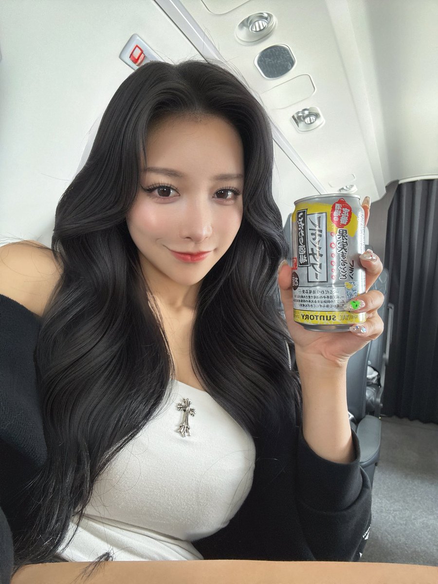 ゆいぴす tweet media